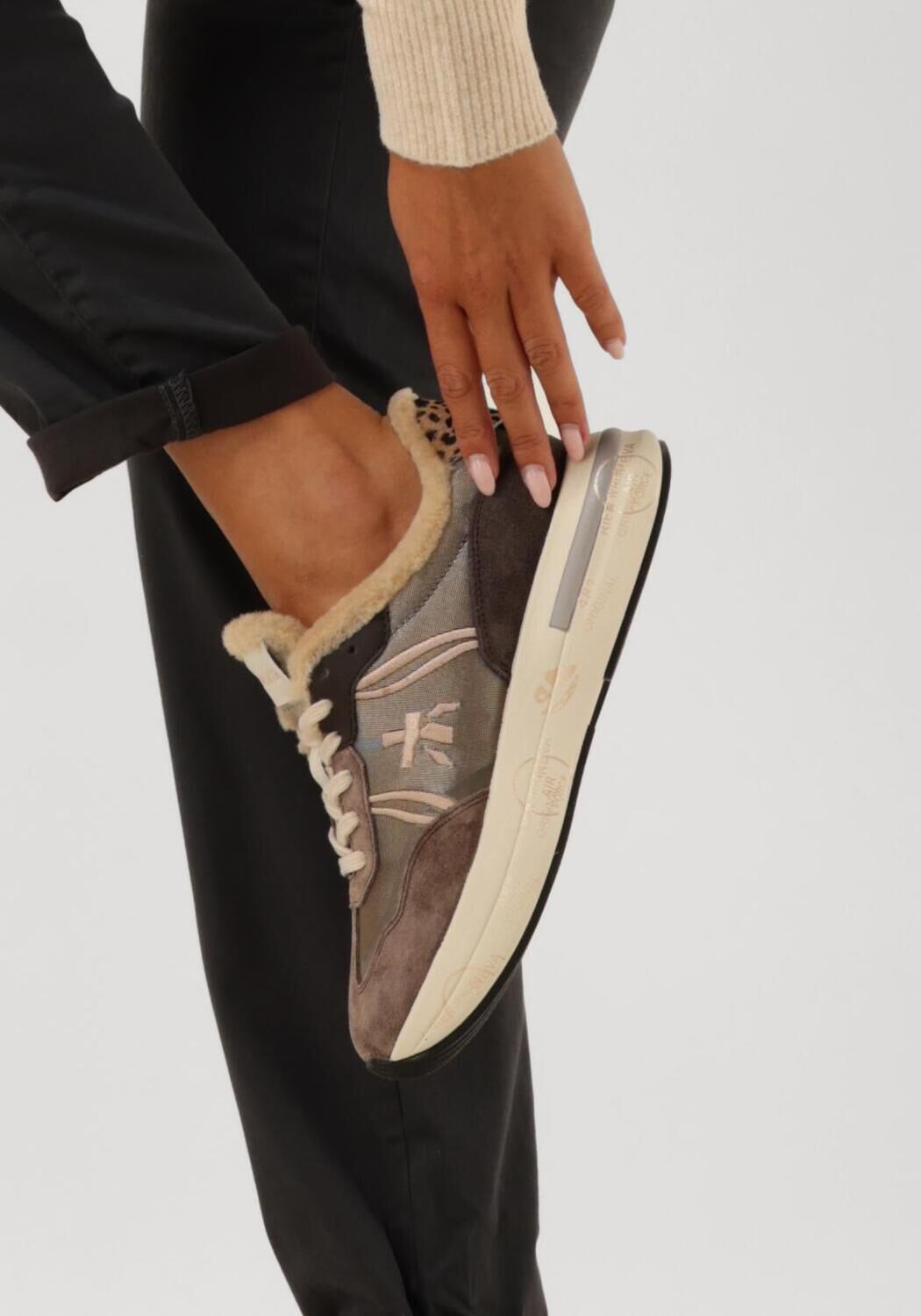 Bruine PREMIATA Sneakers CASSIE - large