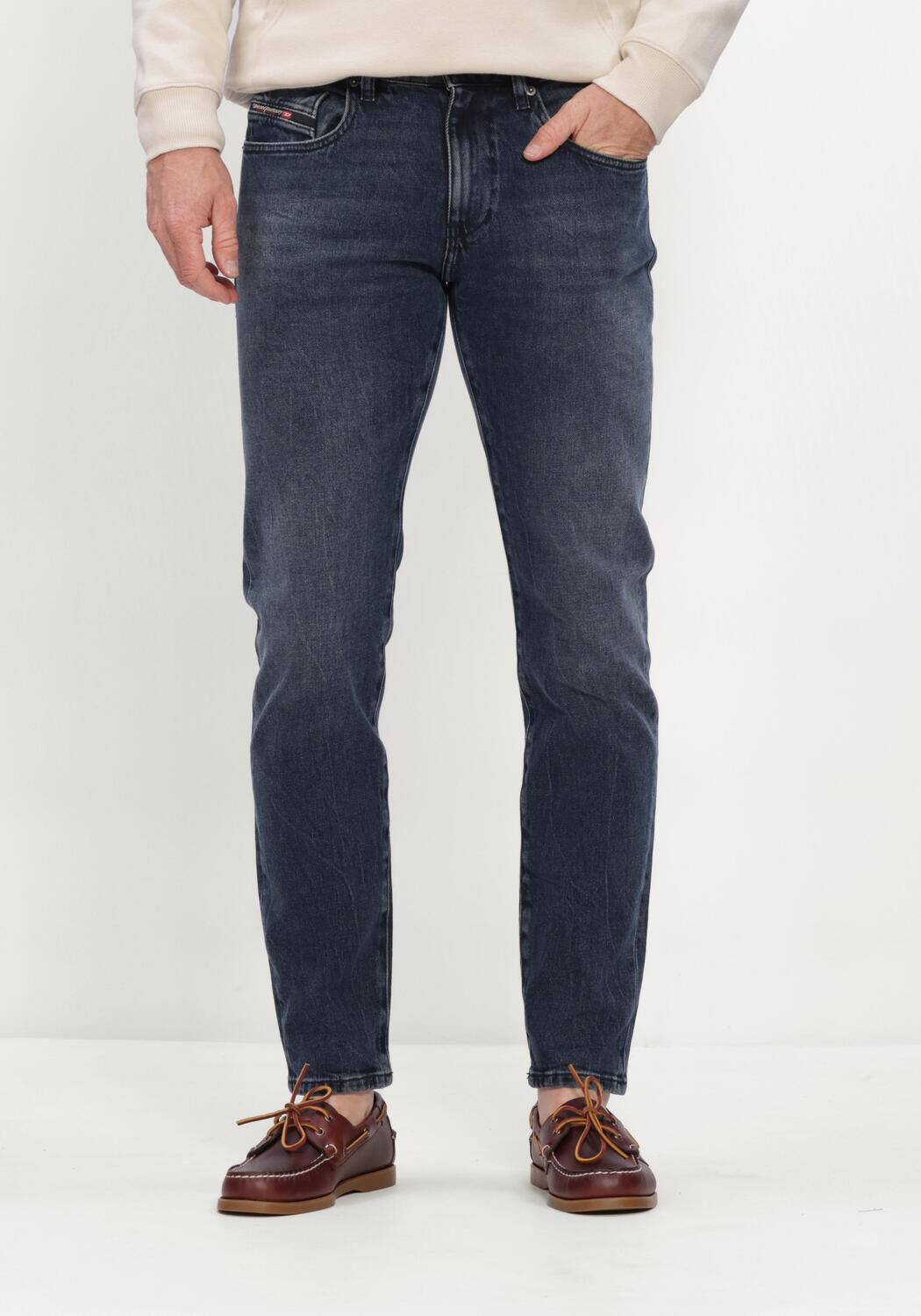 DIESEL Straight leg jeans 2019 D-STRUKT Bleu fonc&eacute; - large