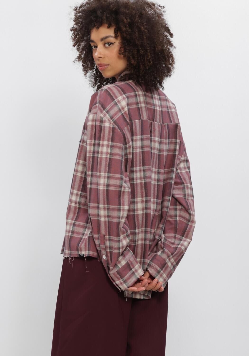 Bordeaux PENN & INK  W26C421 - large