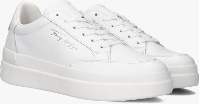 Witte TOMMY HILFIGER Lage sneakers TH SIGNATURE LEATHER - large