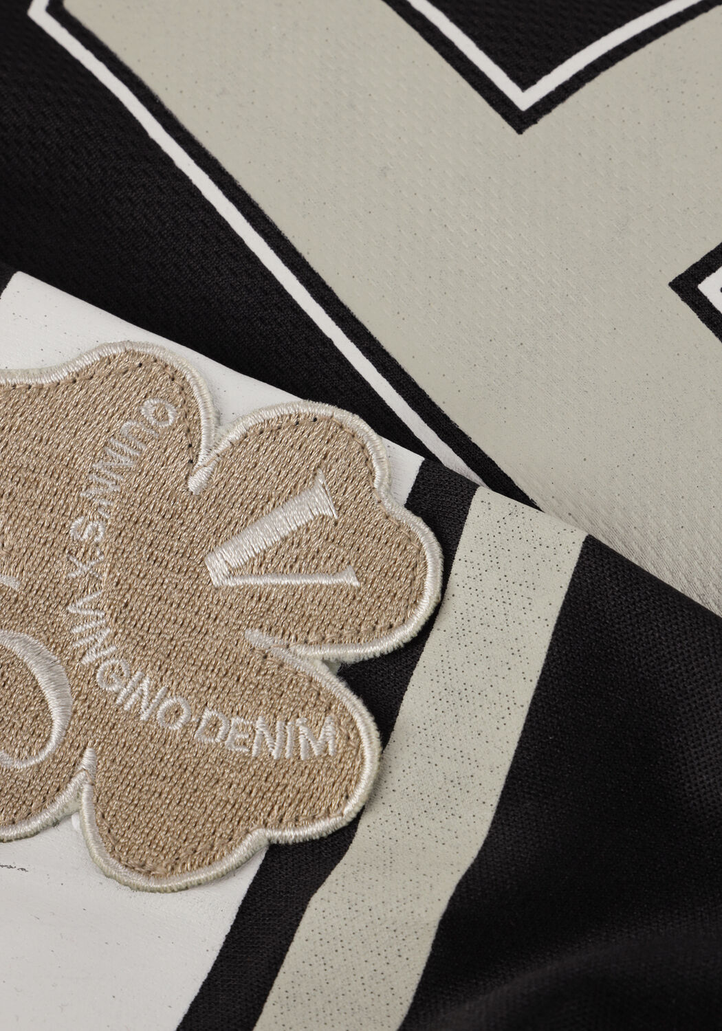 VINGINO T-shirt HAYATA en noir - large