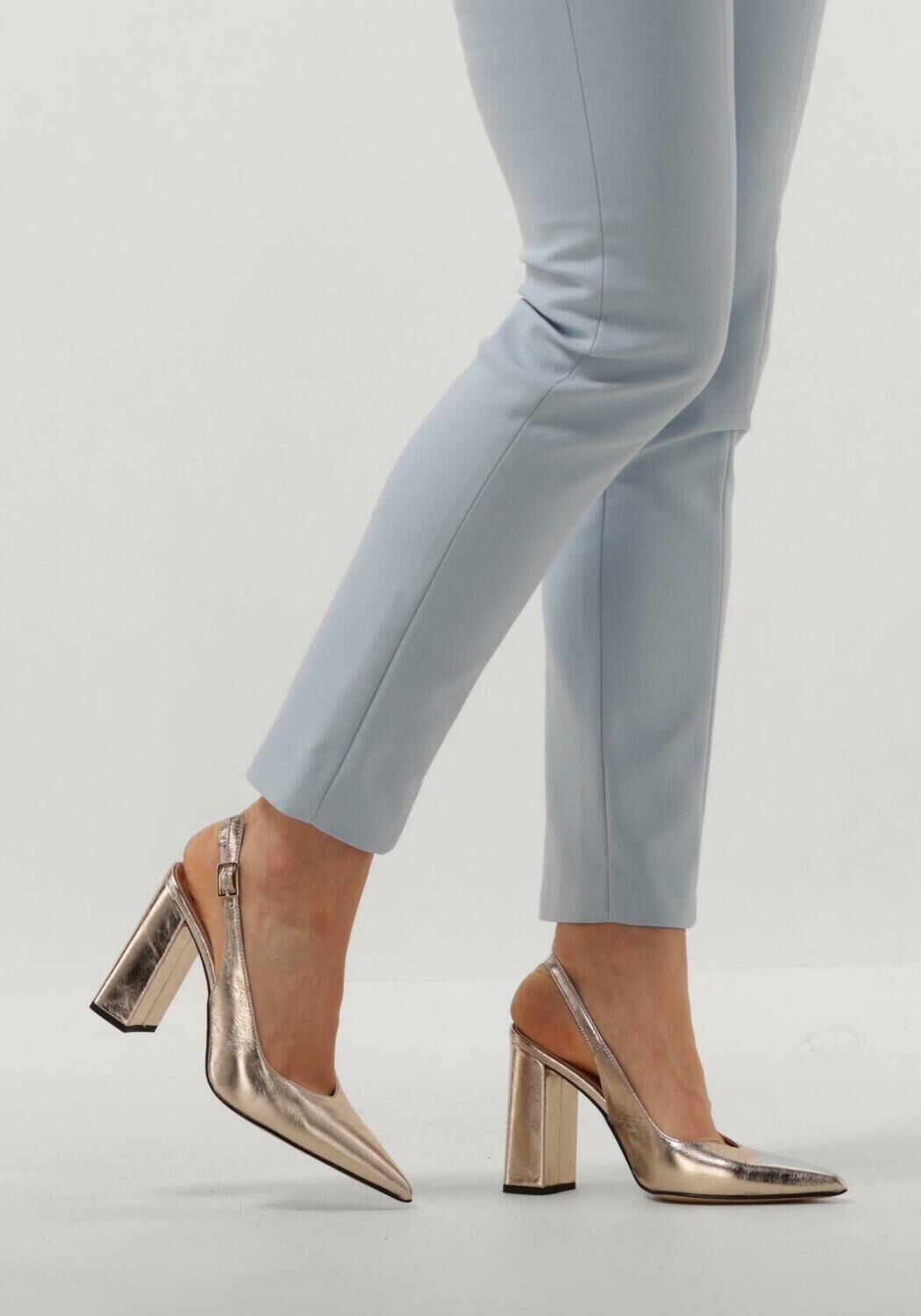 Gouden NOTRE-V  27113 - large