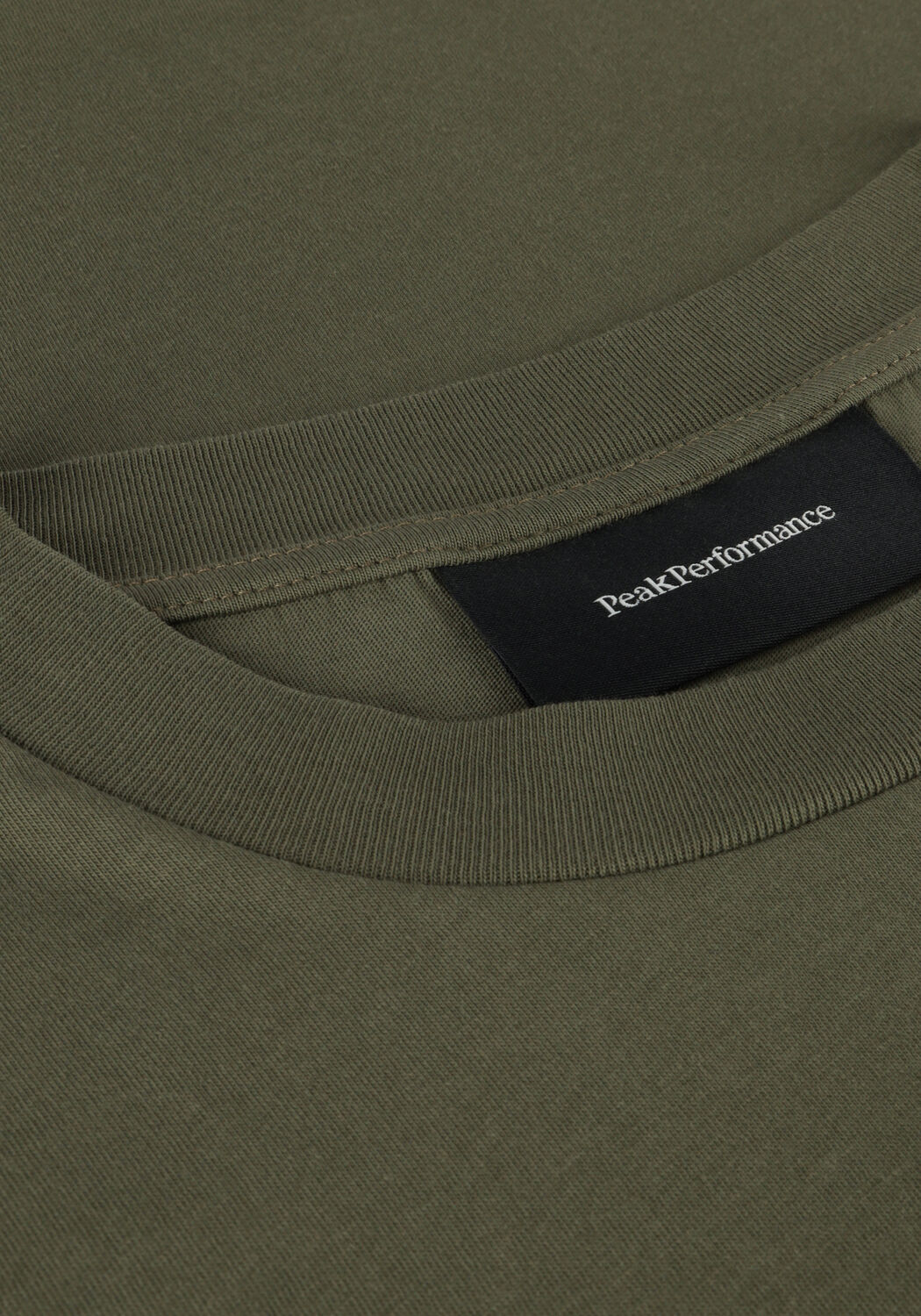 PEAK PERFORMANCE T-shirt M ORIGINAL SMALL LOGO TEE en vert - large
