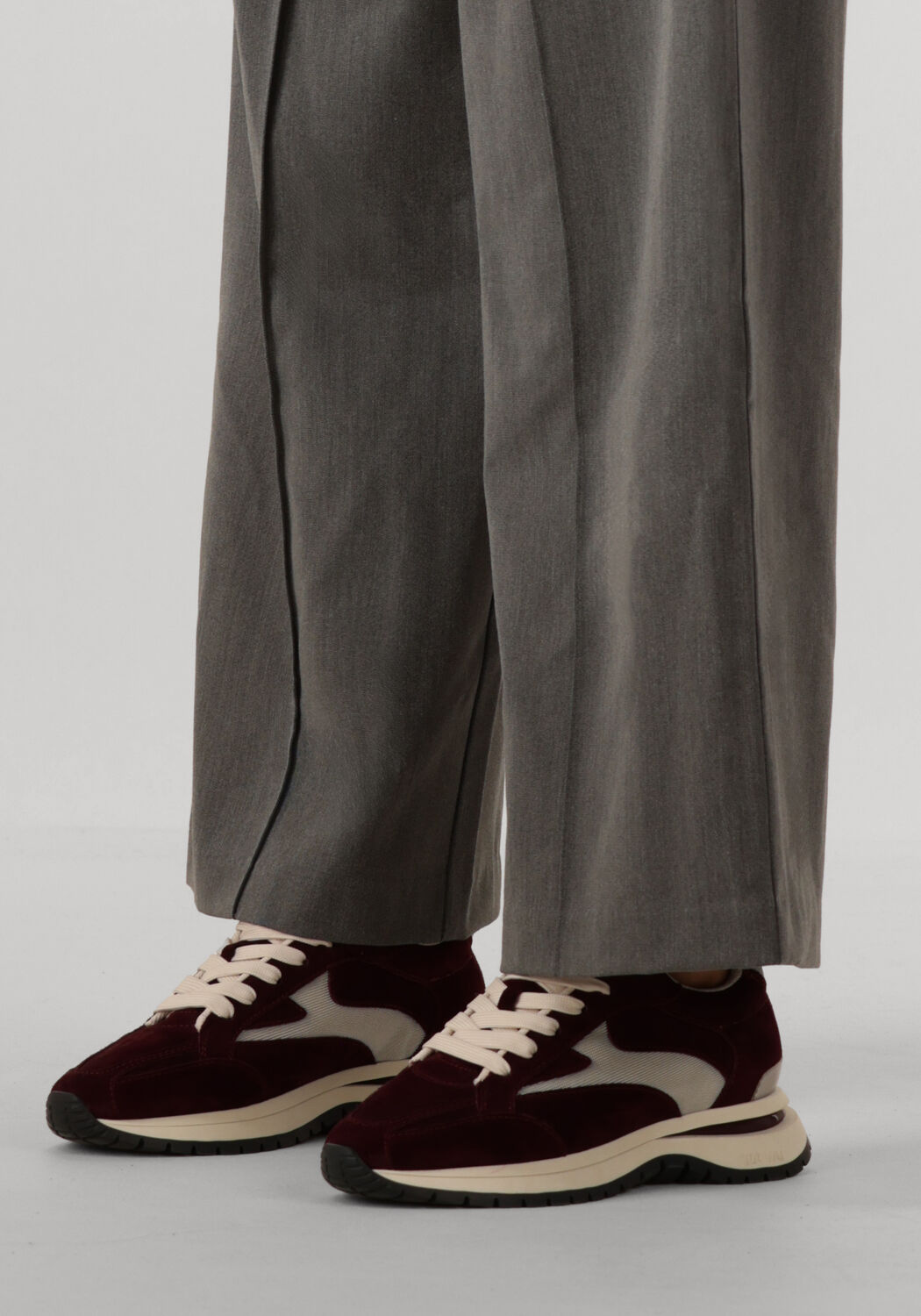 Rode VIA VAI Sneakers USHER RIGGS - large