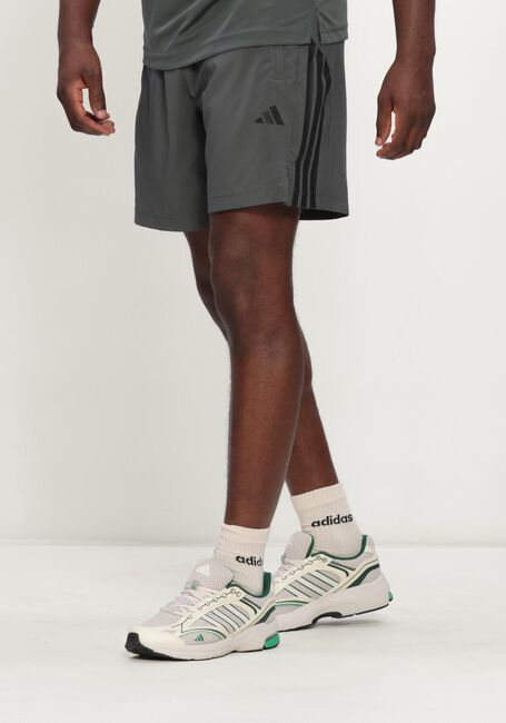 Donkergrijze ADIDAS Sportshorts TECHESS 3S SHORT - large