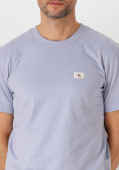 CALVIN KLEIN T-shirt WOVEN LABEL REGULAR TEE en bleu - large