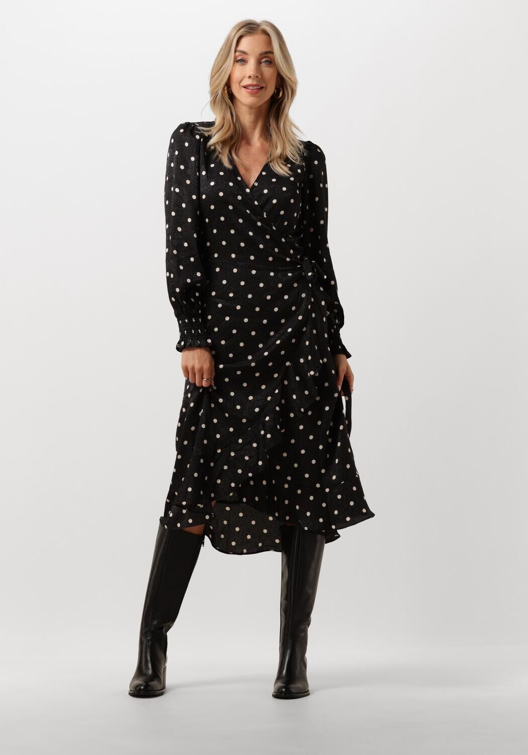 Zwarte NEO NOIR Midi jurk EVA RETRO DOT DRESS Omoda