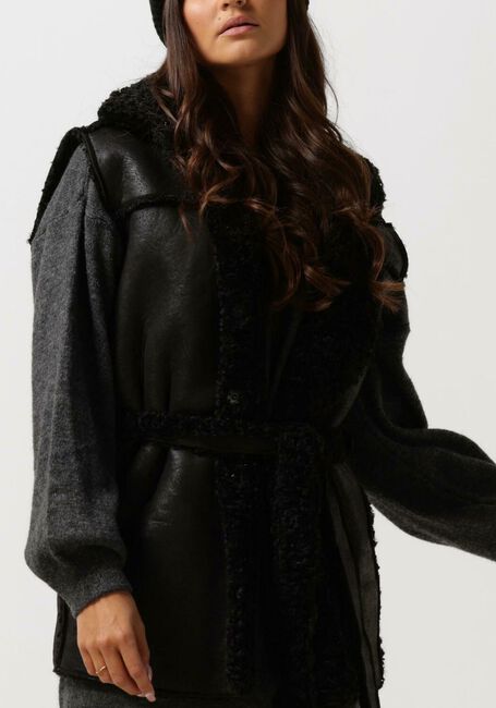 Zwarte SIMPLE Gilet SIMBA JER-SHERPA-22-3 - large