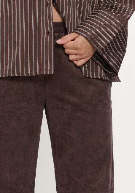 MAC Pantalons longs 0455 VELOUR CHIARA WIDE LEG en marron - large