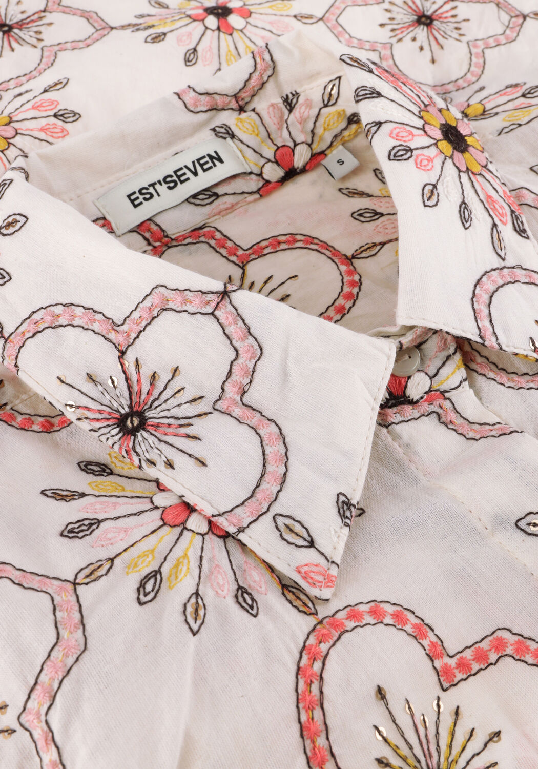 EST'SEVEN ALIJAH BLOUSE BATIK Blouses en beige - large