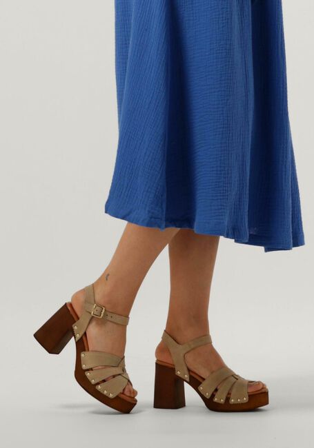 NOTRE-V 8509 Sandales en taupe - large