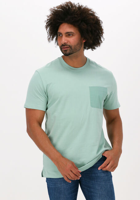 SELECTED HOMME T-shirt SLHRELAXARVID SS O-NECK en vert - large