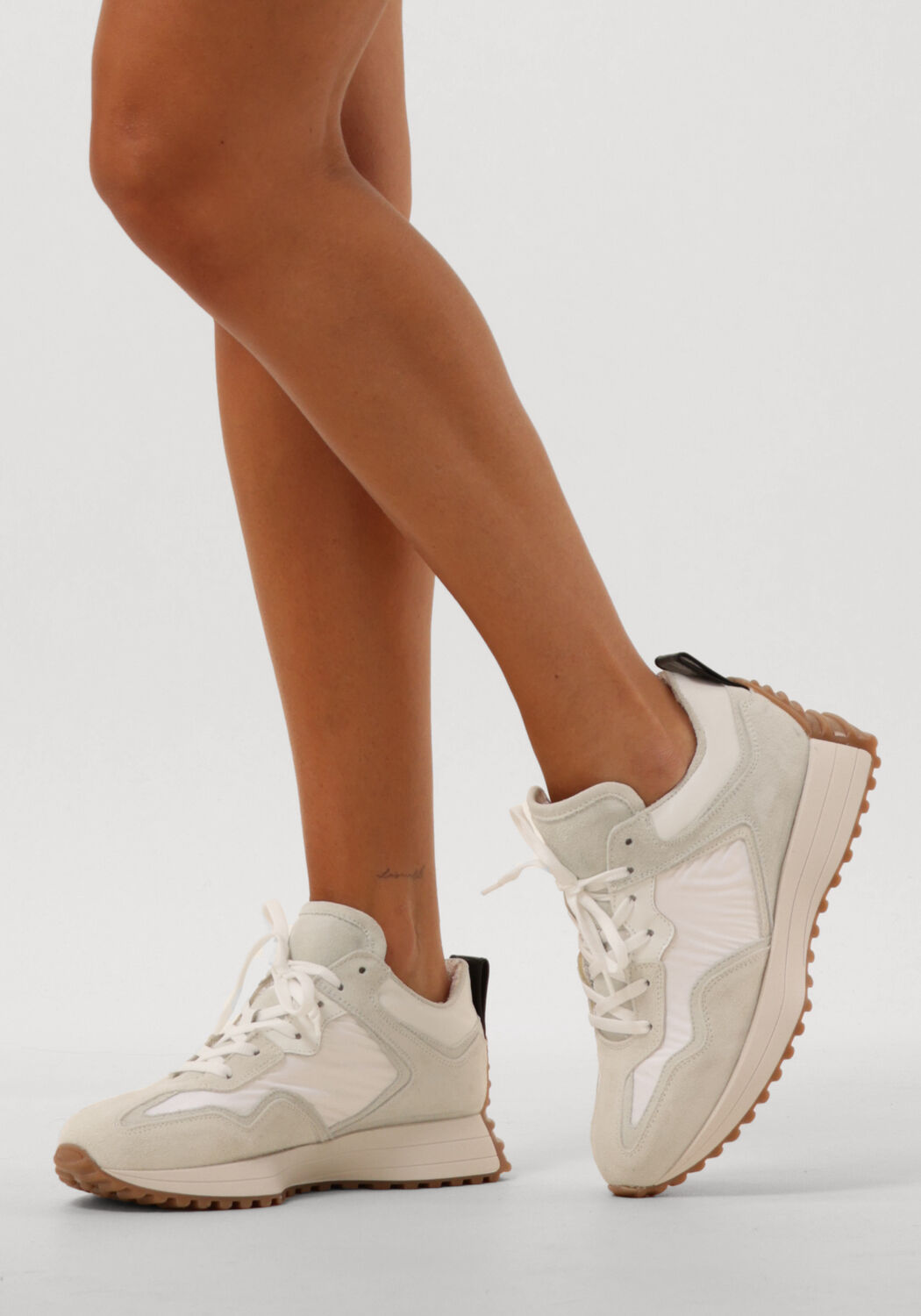 OMODA ATELIER Baskets basses X FLORINE en gris - large
