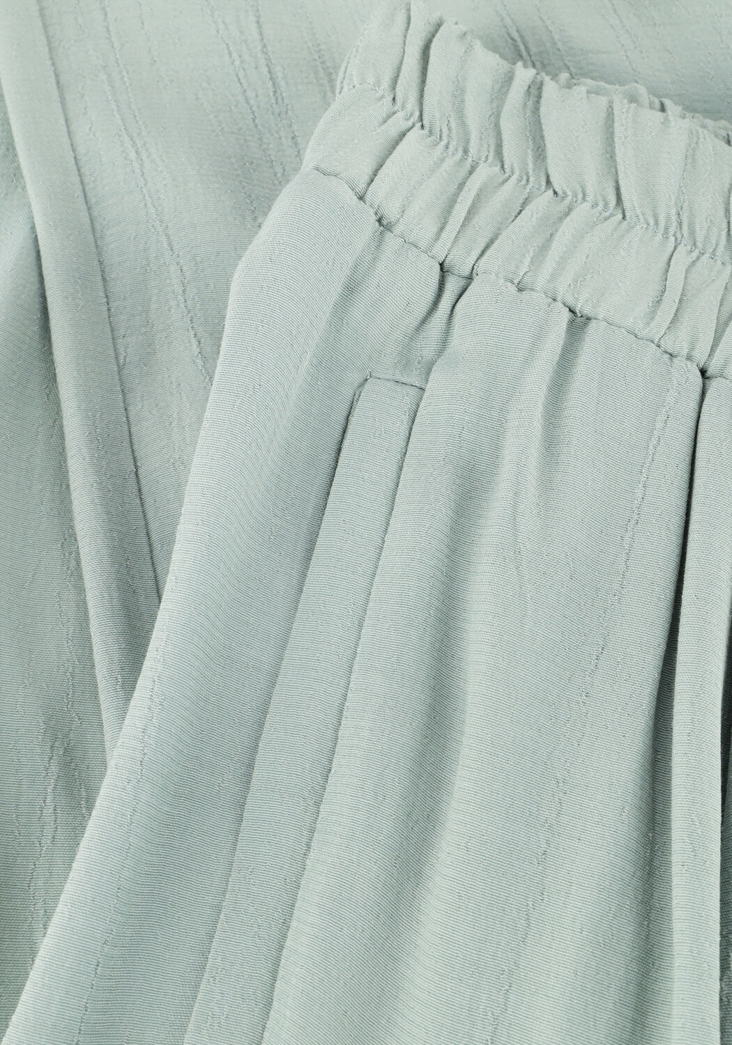 BY-BAR Pantalon large BENJI VISCOSE PANTS en vert - large