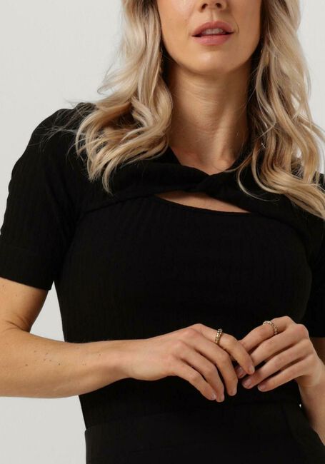 MY ESSENTIAL WARDROBE T-shirt BUSTAMW BLOUSE en noir - large