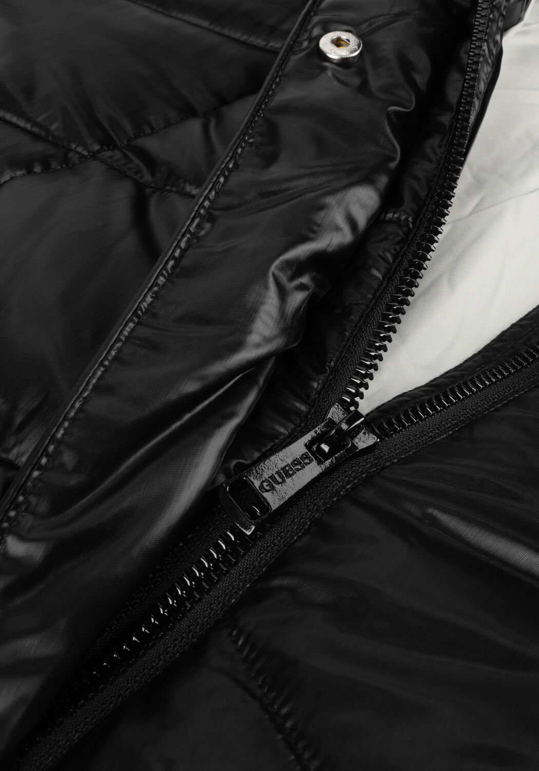 GUESS Veste matelass&eacute; NEW OPHELIA JACKET en noir - large