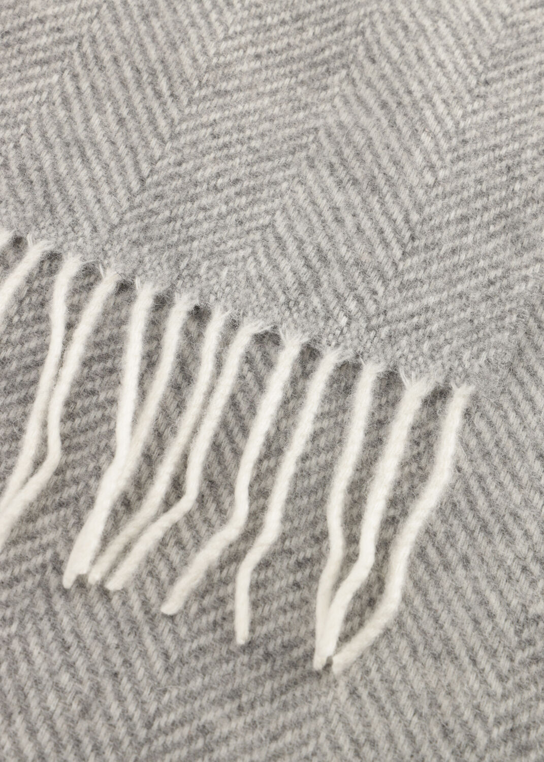 PROFUOMO SCARF LAMBSWOOL Foulard en gris - large