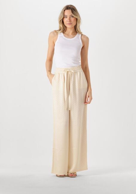 KNIT-TED Haut ELLA en blanc - large