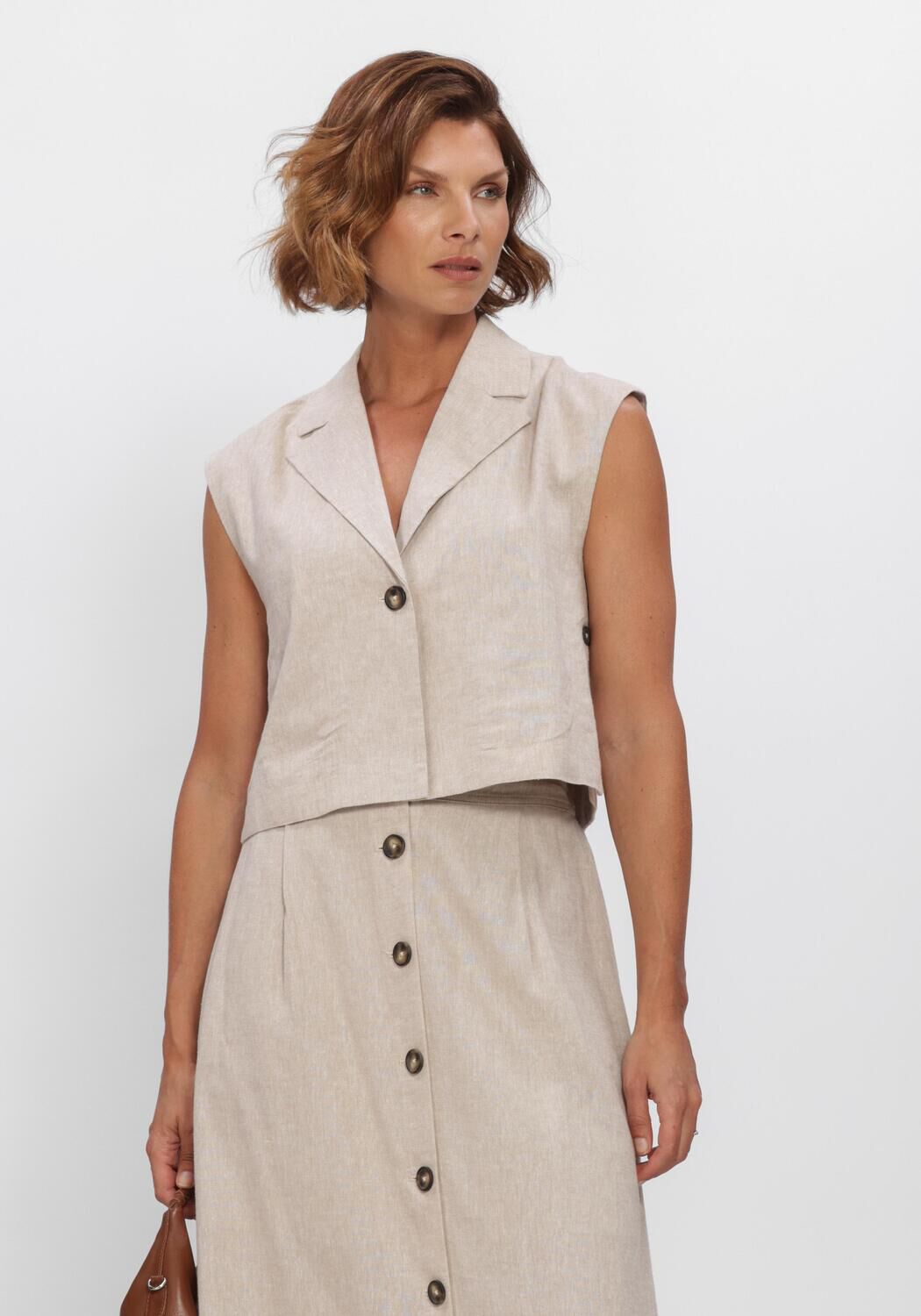 Y.A.S. Gilet YASUSUMA SHORT LINEN BLEND WAISTCOAT en beige - large