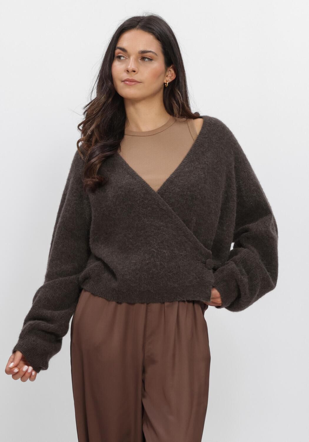 SECOND FEMALE GABBY WRAP KNIT Pulls & Gilets en noir - large