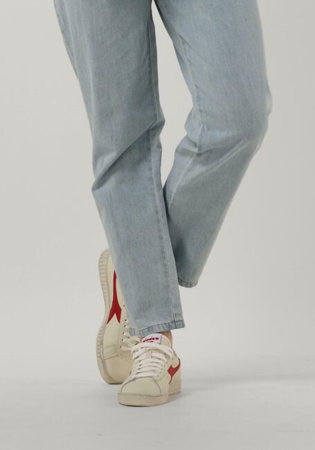 Witte DIADORA Sneakers GAME L LOW WAXED WN Witte DIADORA Sneakers GAME L LOW WAXED WN - large