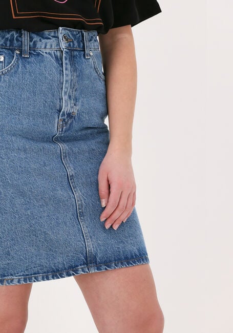 GESTUZ Mini-jupe DENA HW MINI SKIRT en bleu - large