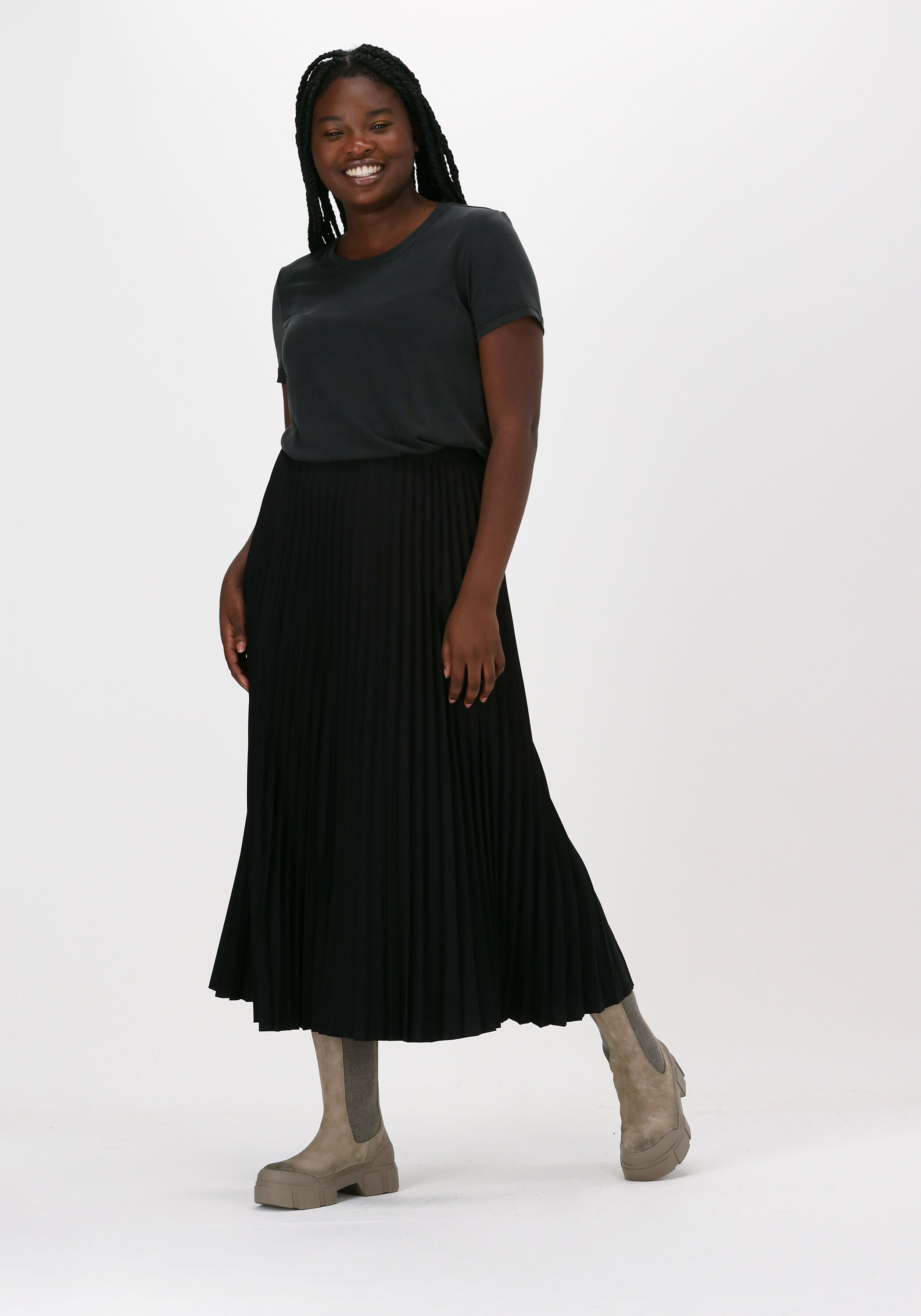 Minimum t shirt rynah outlet