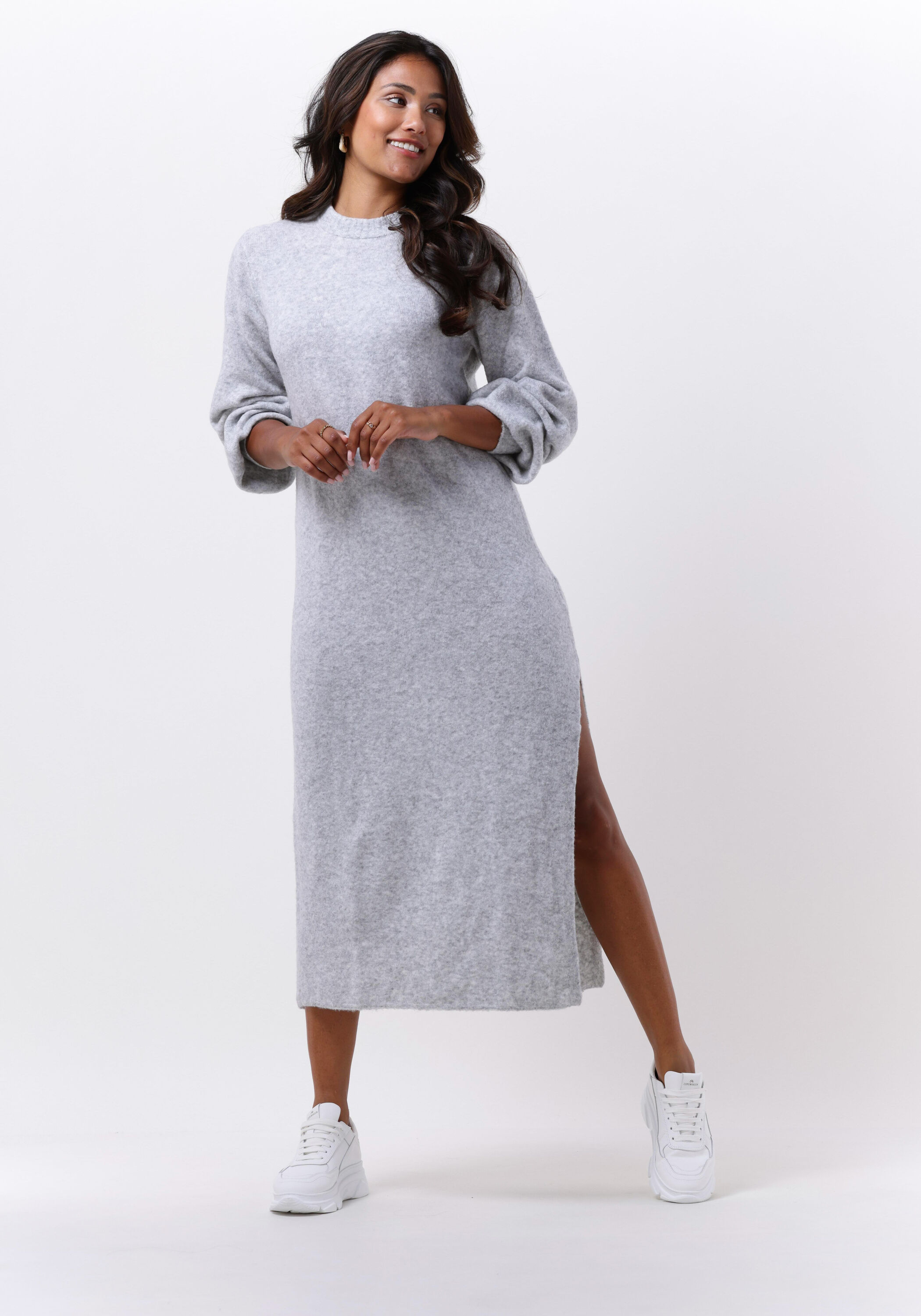 Grijze CALVIN KLEIN Midi jurk FLUFFY YARN SWEATER DRESS Omoda