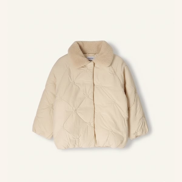 V&ecirc;tements pour filles