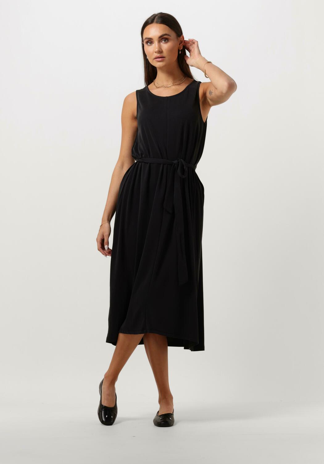 Zwarte MSCH COPENHAGEN Midi jurk MSCHDEANIE LYNETTE SL DRESS | Omoda